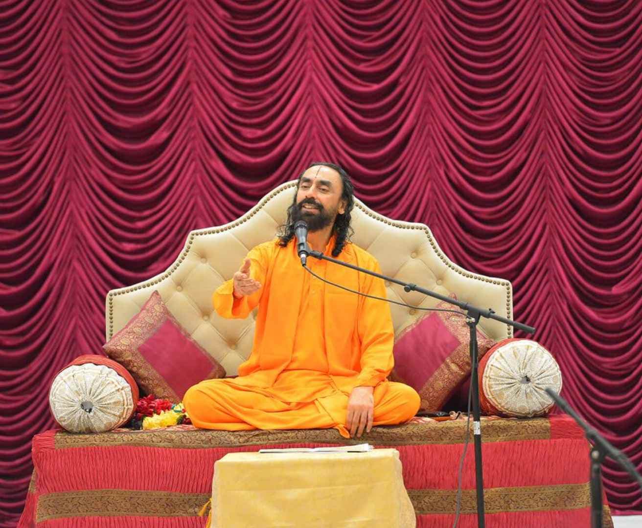 If you wish to improve and evolve, you must develop the ability to handle discomfort. It is the key to growing in life.