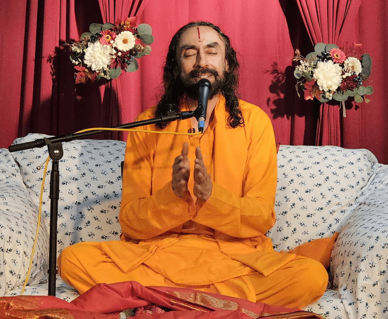 सफल लोग अपने विचारों पर नियंत्रण रखते हैं, प्रेरित रहते हैं और अपनी आंतरिक प्रेरणा से शक्ति प्राप्त करते हैं।