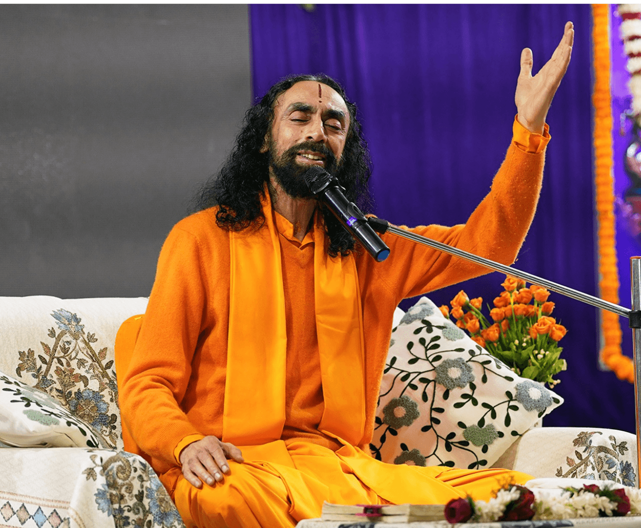 Divine Love is God’s most extraordinary power. Even the Supreme Almighty becomes a servant of the devotee who possesses bhakti.