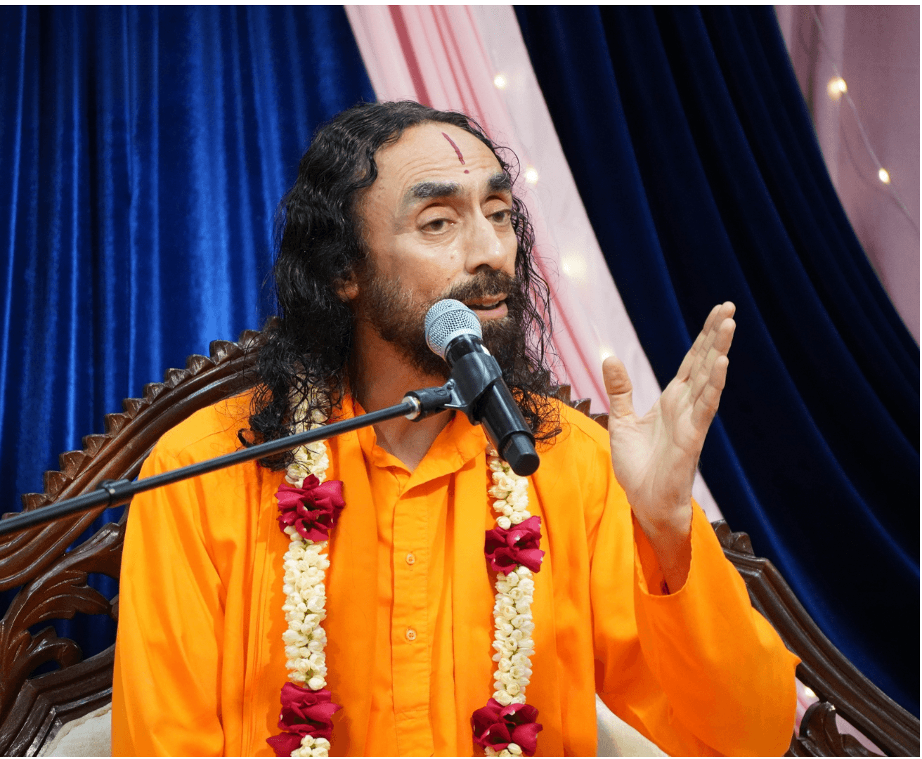 Ego develops when we forget Shree Krishna. The firefly can be proud of its light only when there is no sun. Similarly, all the sadhana that we do is because of the power Shree Krishna gives us.