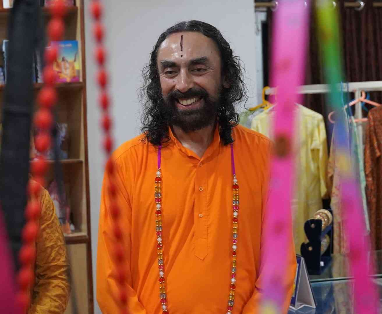 Proper mindsets are the forte of successful people. They become masters of their emotions when they know how to manage their moods in any situation.