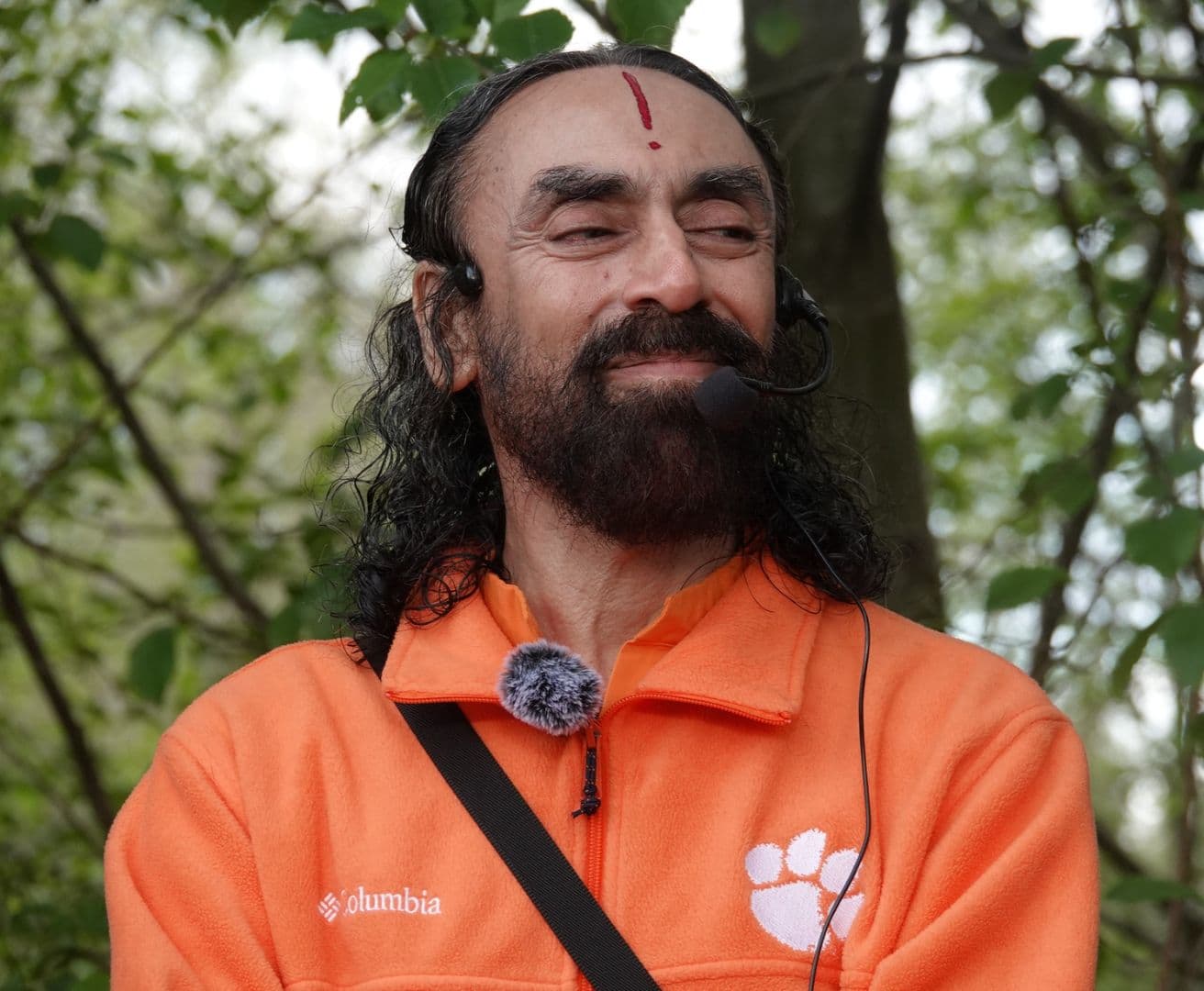 Our experience of happiness and distress is not dependent on circumstances, but on the way we look at them.