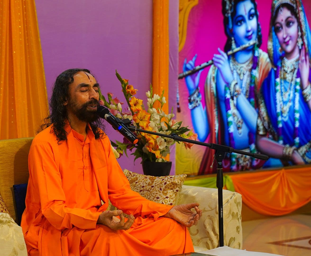 Roopdhyan is meditation upon the Form of God. Since His form is naturally charming and attractive, the mind gets a subject to focus upon and consequently, it becomes steady with loving thoughts of God.