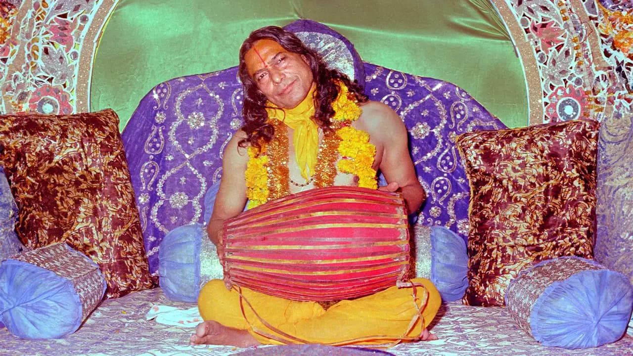 Jagadguru Shree Kripaluji Maharaj Absorption in Divine Love