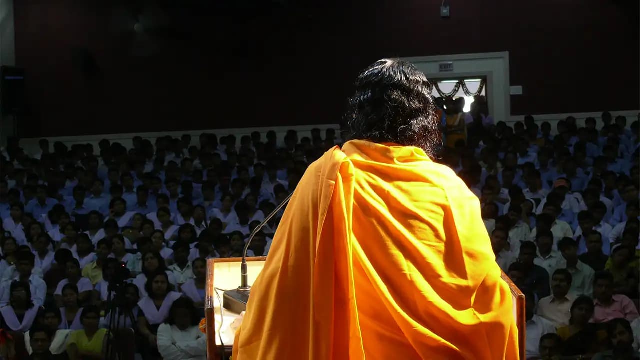 Swami Mukundananda the prachar begins